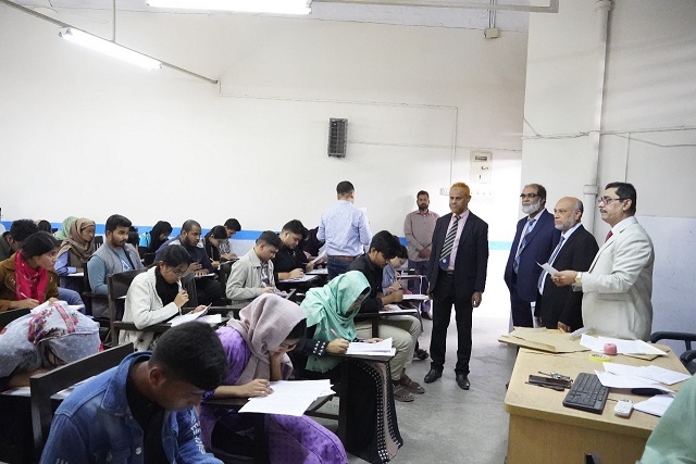 বাকৃবিতে ঢাকা বিশ্ববিদ্যালয়ের স্নাতক ২০২৫-২০২৬ শিক্ষা বর্ষের ভর্তি পরীক্ষা সম্পন্ন