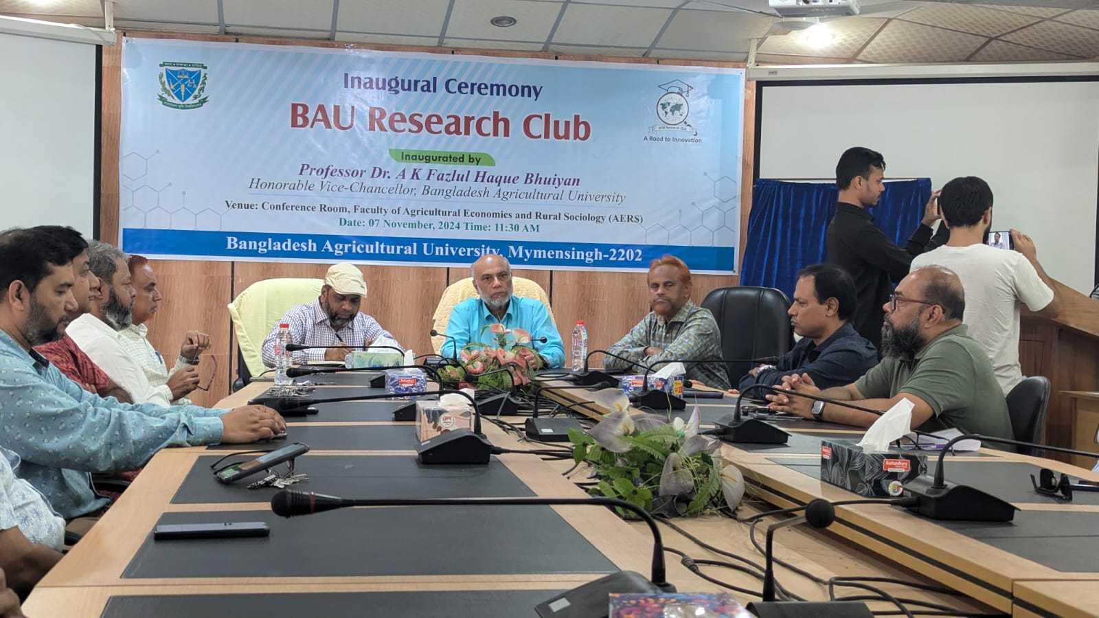 বাকৃবিতে প্রথমবারের মতো রিসার্চ ক্লাবের যাত্রা শুরু