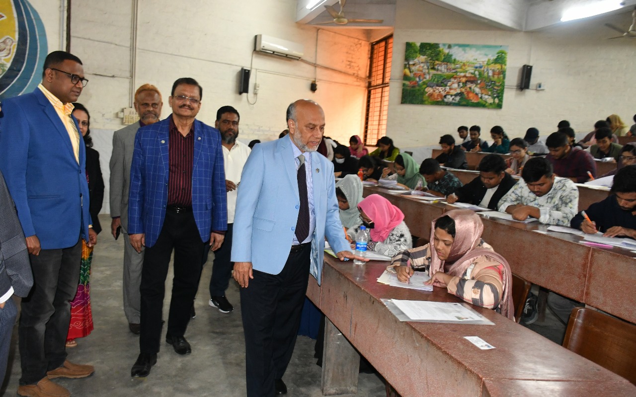 বাকৃবিতে ঢাকা বিশ্ববিদ্যালয়ের স্নাতক ২০২৪-২০২৫ শিক্ষা বর্ষের ভর্তি পরীক্ষা সম্পন্ন