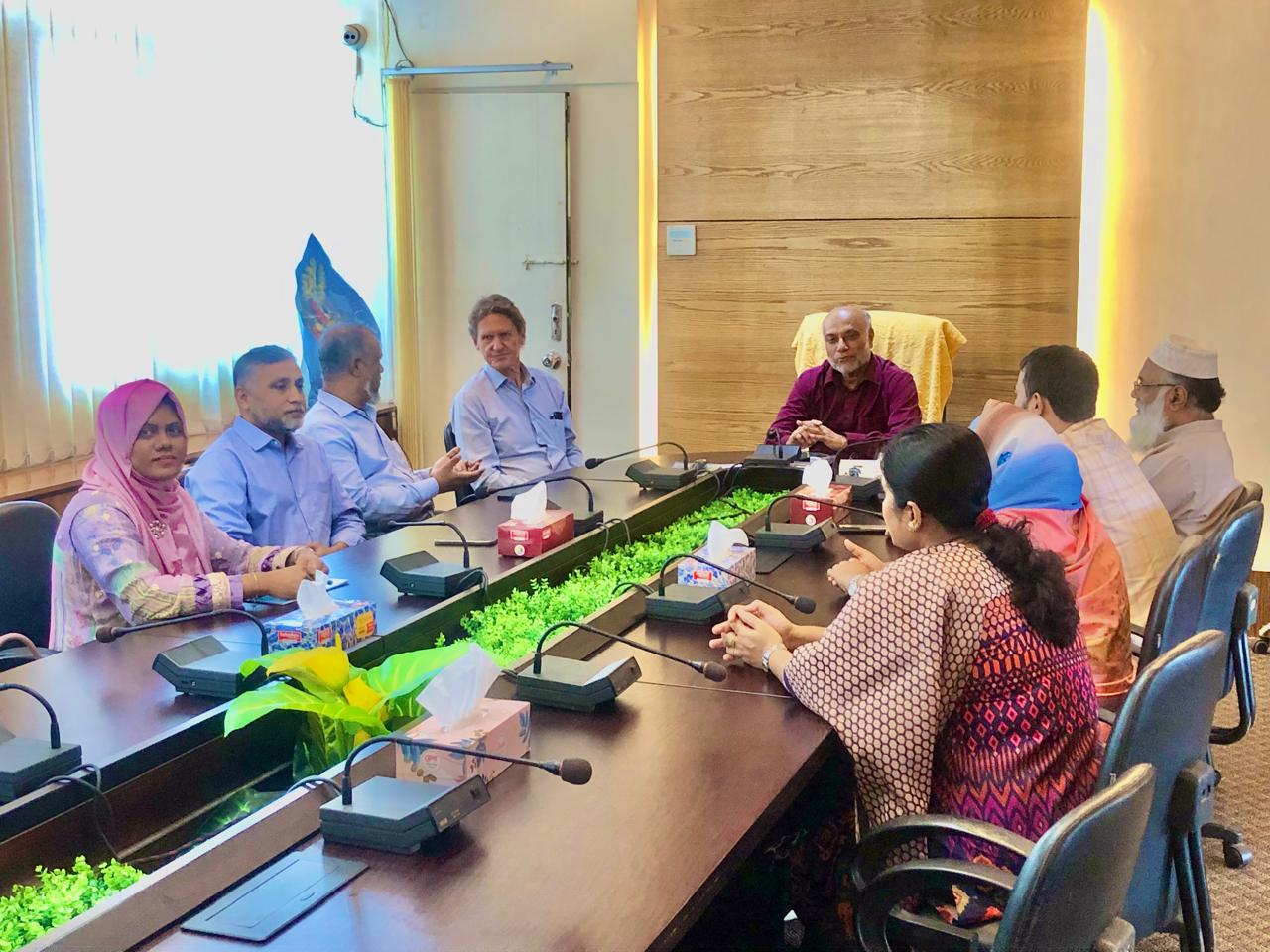 Professor Dr. Richard Bell & Deltin 7 Bangladesh research team Met Deltin 7 Bangladesh VC